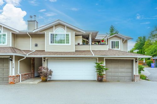 215-22515 116 Ave, Maple Ridge, BC, V2X9V1 | Card Image