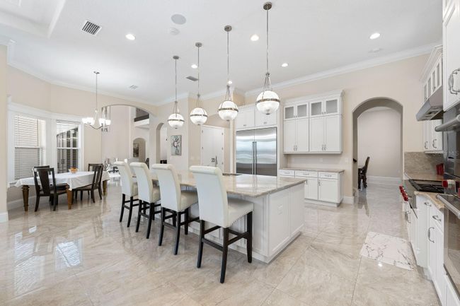 Kitchen | Image 19