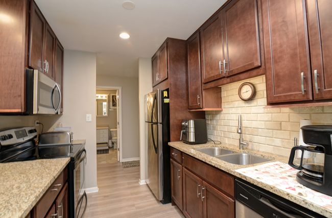 APT-310 - 120 Lakeview Dr, Condo with 2 bedrooms, 1 bathrooms and 1 parking in Bloomingdale IL | Image 16