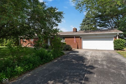 1323 Locust Pl, Thorntown, IN, 46071-9160 | Card Image