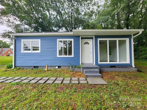 218 Hartman St, Gastonia, NC, 28052-1253 | Card Image