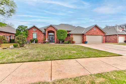 3805 Annalane Dr, Norman, OK, 73072-2274 | Card Image