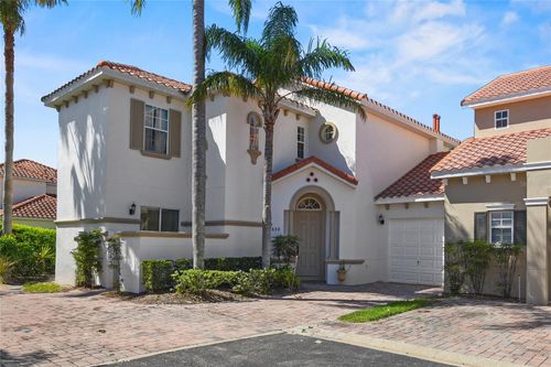 638 Brunello Dr, DAVENPORT, FL, 33897-8333 | Card Image