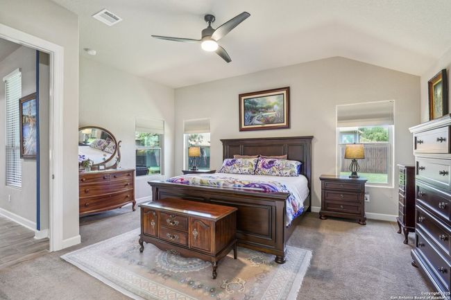 1047 Daylan Hts, House other with 4 bedrooms, 3 bathrooms and null parking in Schertz TX | Image 38