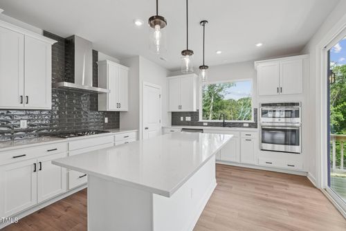 4706 Cypress Tree Ln, Raleigh, NC, 27612-5690 | Card Image