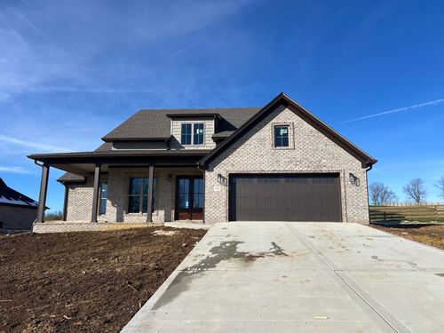 332 Wolverine Way, Richmond, KY, 40475-9218 | Card Image