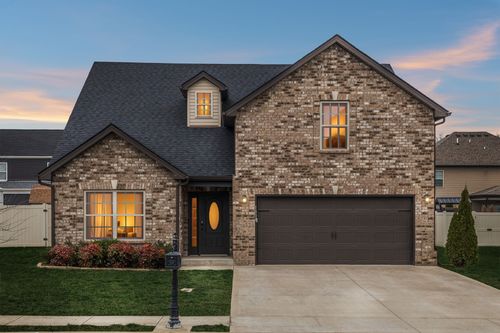 1008 Meadowview Ln, Clarksville, TN, 37040-1438 | Card Image