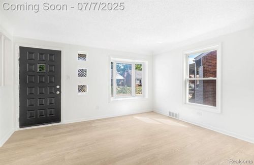1483 Moran Ave, Lincoln Park, MI, 48146-3849 | Card Image