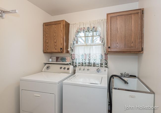 10_Main Level Laundry | Image 30
