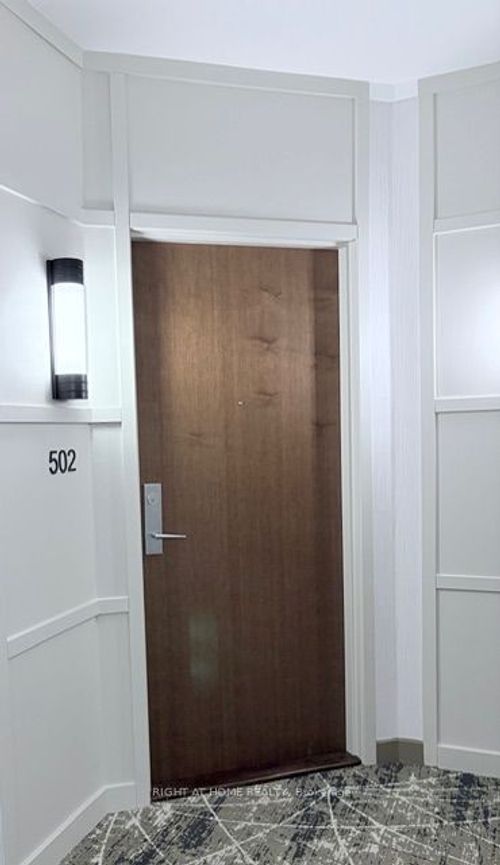 502-1055 Southdown Rd, Mississauga, ON, L5J0A3 | Card Image