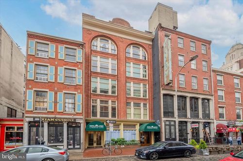 apt-202-122 Chestnut St, PHILADELPHIA, PA, 19106-3054 | Card Image