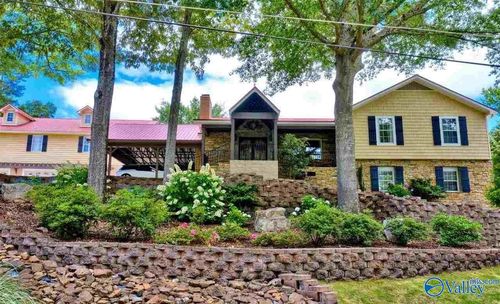 420 Pinewood Ave, Glencoe, AL, 35905-1654 | Card Image