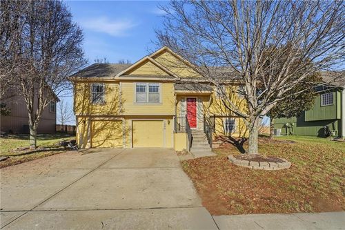 1200 W 10th Ave, Kearney, MO, 64060-8876 | Card Image