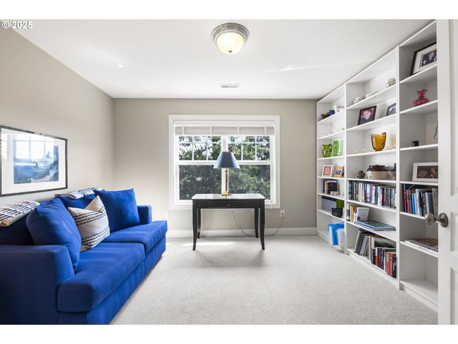 2115 Fircrest Dr, House other with 4 bedrooms, 3 bathrooms and 2 parking in West Linn OR | Image 19