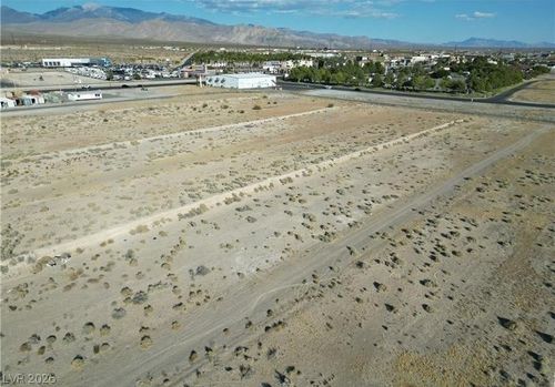 1061 S Plum St, Pahrump, NV, 89048 | Card Image