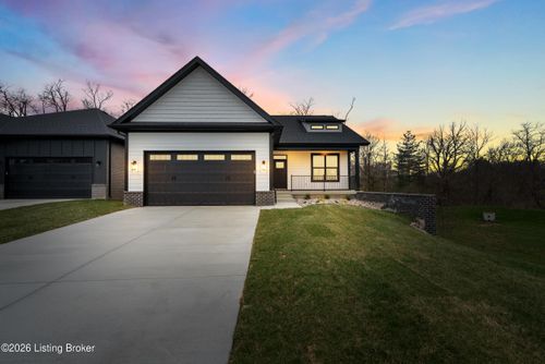 4657 Red Tail Rdg, Jeffersonville, IN, 47130-4421 | Card Image