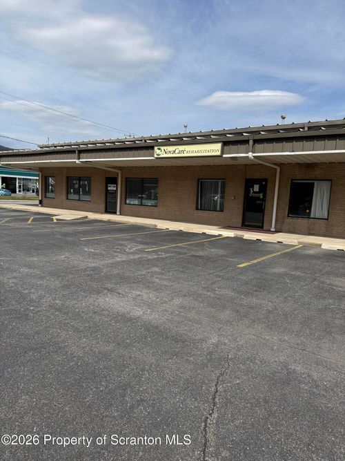 1332 Main St, Dickson City, PA, 18519-1317 | Card Image