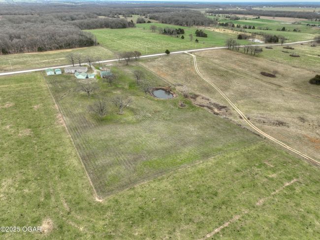 2822 Hwy Yy, House other with 3 bedrooms, 2 bathrooms and null parking in LaRussell MO | Image 10