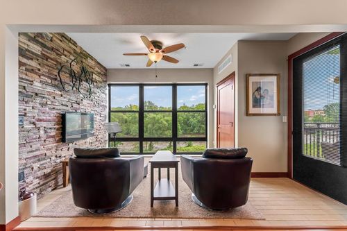 unit-104-101 Saint Olaf Ave, Northfield, MN, 55057-5007 | Card Image