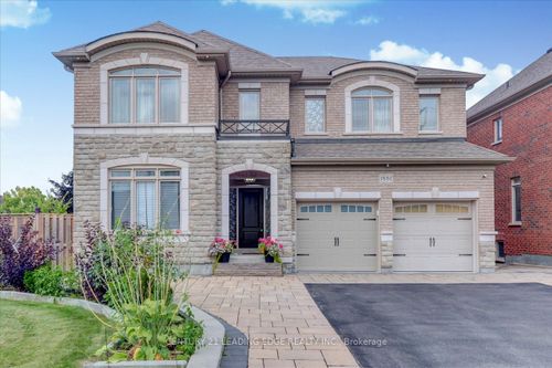 1881 Pine Grove Ave, Pickering, ON, L1V1K7 | Card Image