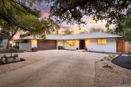 7918 Thornhill St, San Antonio, TX, 78209-2049 | Card Image