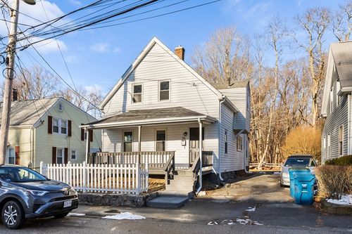 26 Pequit St, Canton, MA, 02021-2503 | Card Image