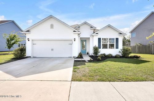 304 Edgewater Way, Surf City, NC, 28445-1602 | Card Image