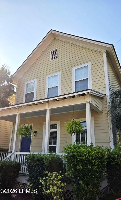 911 12th St, Port Royal, SC, 29935-2136 | Card Image