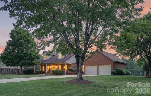 171 Pleasant Dr, Statesville, NC, 28677-2440 | Card Image