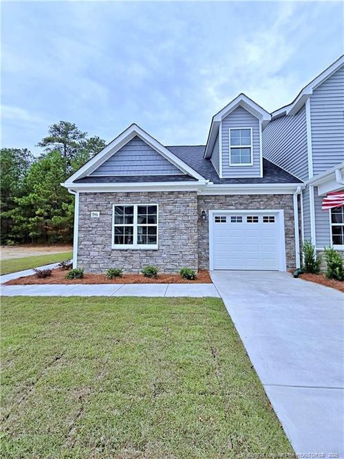 946 Kensington Park Rd, Fayetteville, NC, 28311-3002 | Card Image