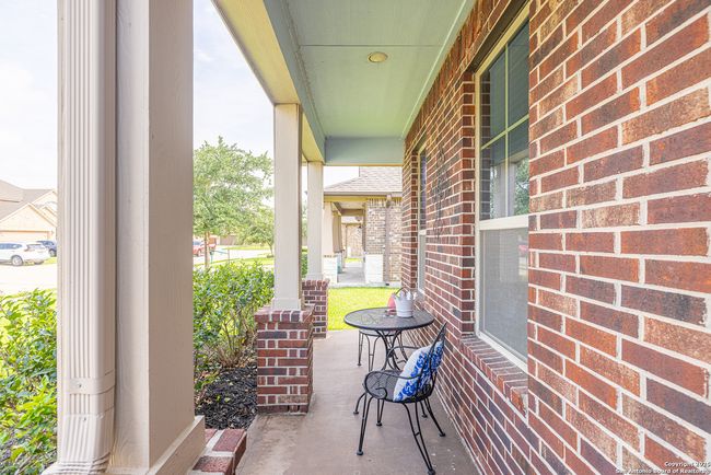 2705 Merlin Ln, House other with 3 bedrooms, 2 bathrooms and null parking in Pearland TX | Image 4