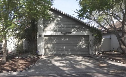 54-13720 Lazy Oak Dr, TAMPA, FL, 33613-4922 | Card Image