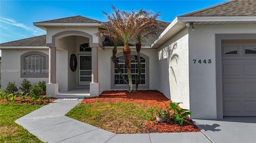 7443 Beaumont Dr, LAKELAND, FL, 33810 | Card Image