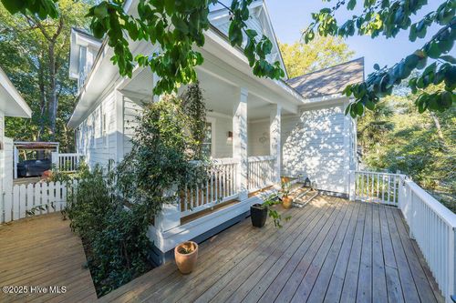 7 Red Bay Ct, Bald Head Island, NC, 28461-5088 | Card Image