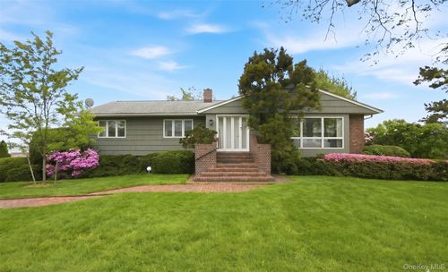 55 Hampton Oval, New Rochelle, NY, 10805 | Card Image