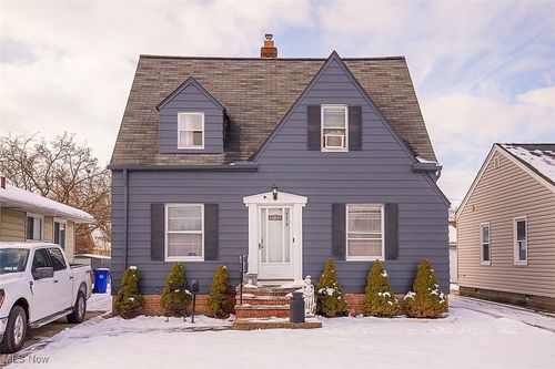 4570 W 147th St, Cleveland, OH, 44135-3404 | Card Image