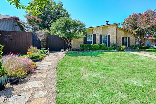 1841 Sandy Ridge Ct, Carrollton, TX, 75007-3008 | Card Image