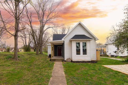 257 E Jackson St, Orleans, IN, 47452-1706 | Card Image
