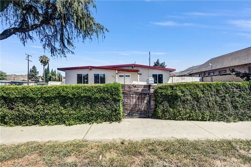 2065 W Orange Grove Ave, Pomona, CA, 91768-1915 | Card Image