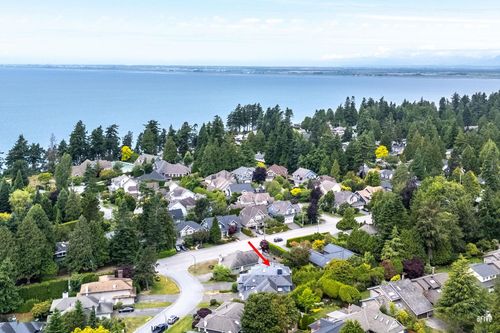 12411 Ocean Breeze Pl, Surrey, BC, V4A9K3 | Card Image