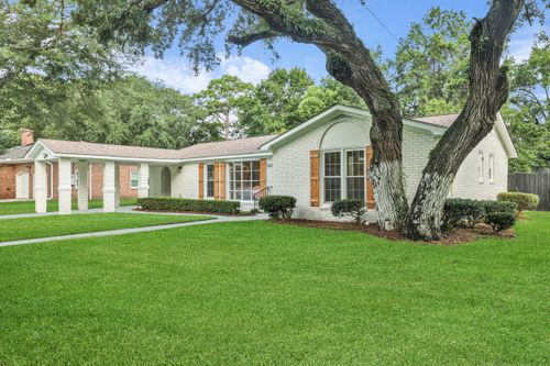 1387 W Lenevar Dr, Charleston, SC, 29407-5148 | Card Image