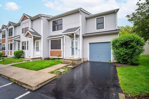 22a-8190 Rochester Way, Westerville, OH, 43081-5538 | Card Image
