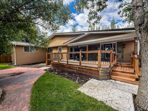 18 Park Garden Est, Great Falls, MT, 59404-3541 | Card Image