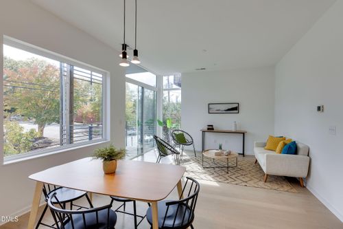 apt-21-521 N Mangum St, Durham, NC, 27701-4934 | Card Image