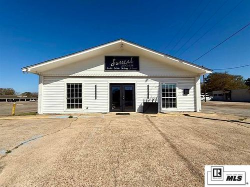 675 E E Madison Ave, Bastrop, LA, 71220-3833 | Card Image