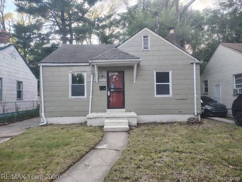 19749 Glastonbury Rd, Detroit, MI, 48219-2120 | Card Image