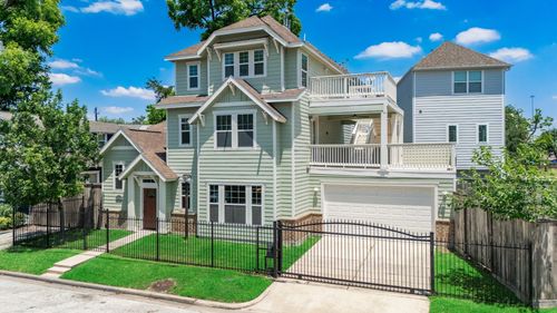 6621 N Main St, Houston, TX, 77009-1035 | Card Image