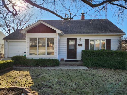 312 N Spruce St, Shelbyville, IL, 62565-1273 | Card Image