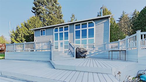 3060 Ne Wheeler St, Poulsbo, WA, 98370-9308 | Card Image