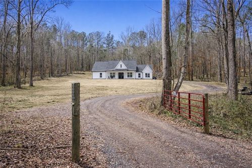 15 Magnolia Creek Dr, Commerce, GA, 30529-4799 | Card Image